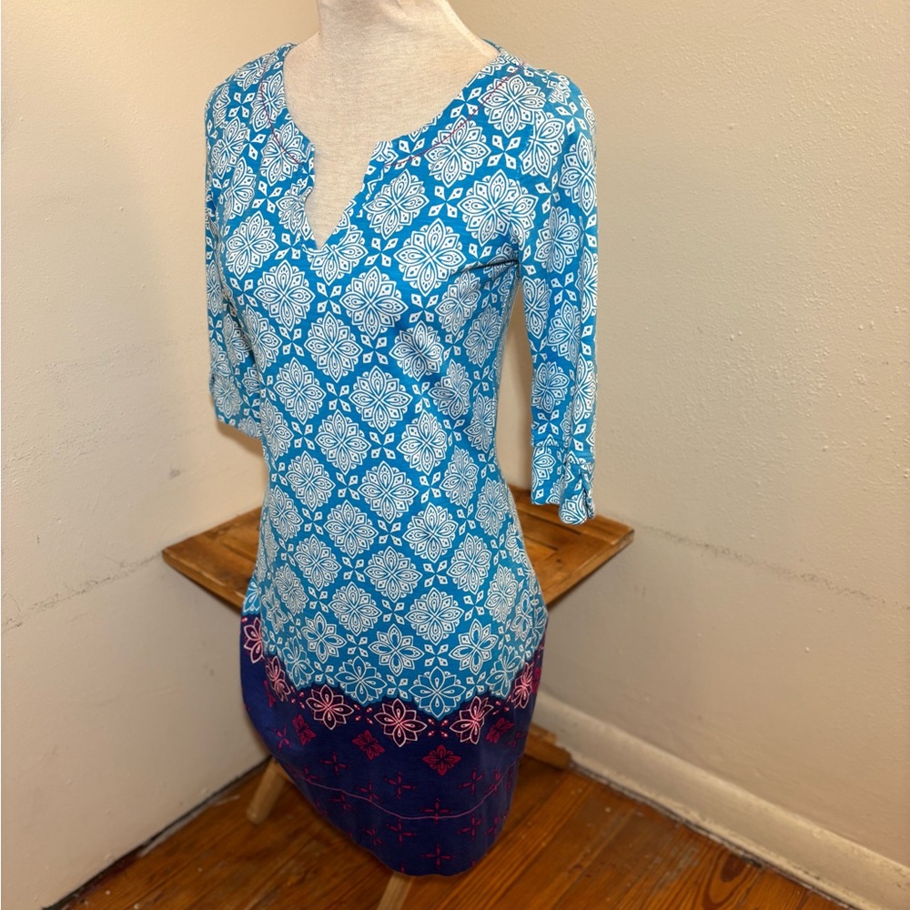 Hatley 3/4 Sleeve V Neck Dress